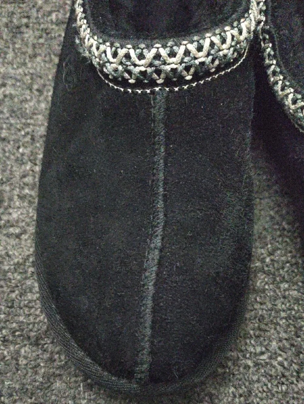 Kid's Black Cozy Slip-On Slippers - Sheepskin Upper
